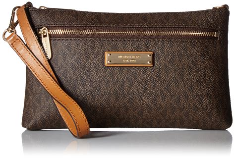 michael michael kors jet set large wristlet 